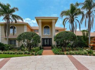 17808 Willow Lake Dr, Odessa, FL 33556