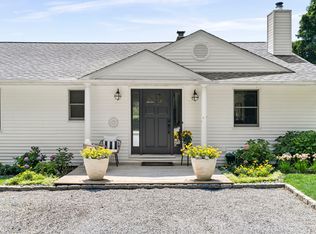 31B Club Ln, Remsenburg, NY 11960
