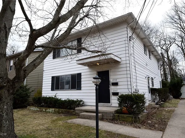 1791 & 1793 Cromwell Dr, Akron, OH 44313