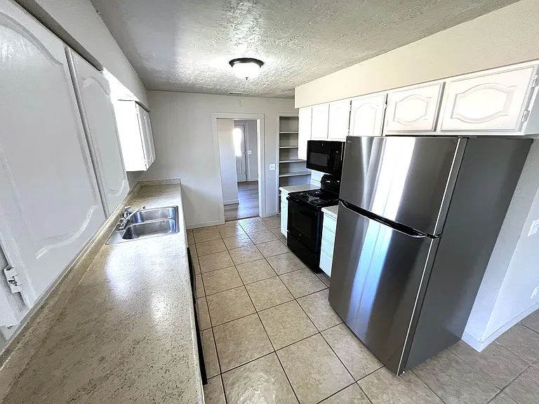 114 Wagon Wheel Dr — Photo 8