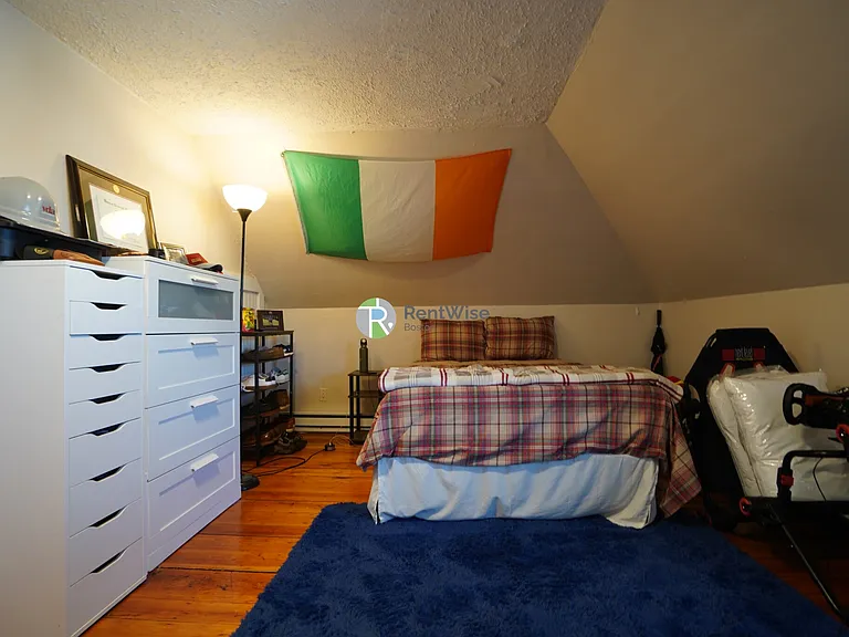 25 Pratt St #2 — Photo 14
