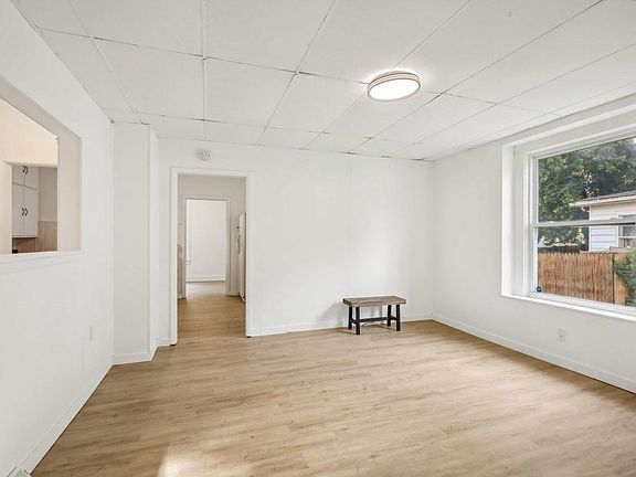 2nd image of 815 Merrill STREET