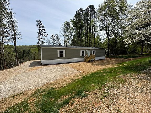4th image of 5787 Davis Rd