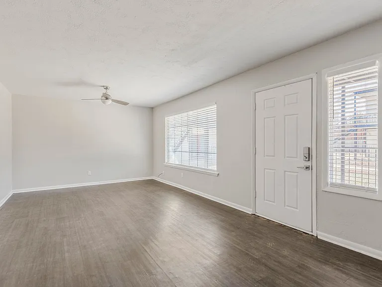 Terraces at Nichols Hills Renovated Two-Bedrooms — Photo 22
