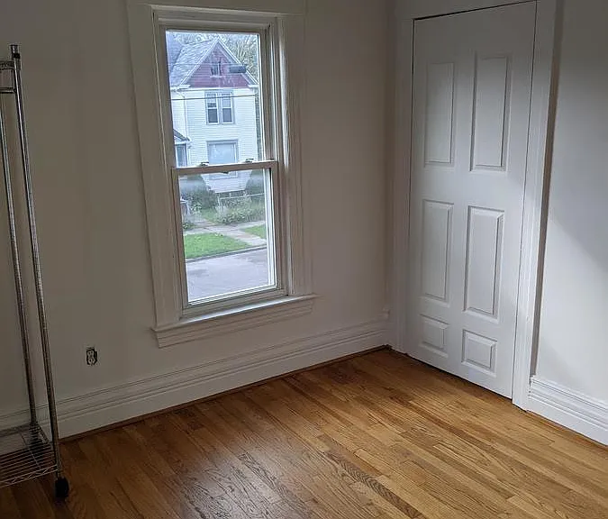 410 Pearl St #1 — Photo 16