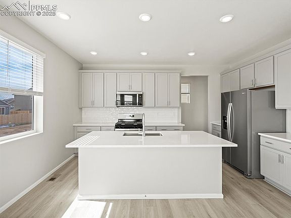 2nd image of 13399 Valley Peak Dr