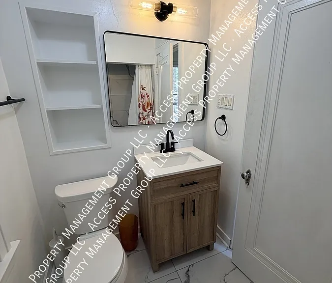 1426 Elliott St SE — Photo 16