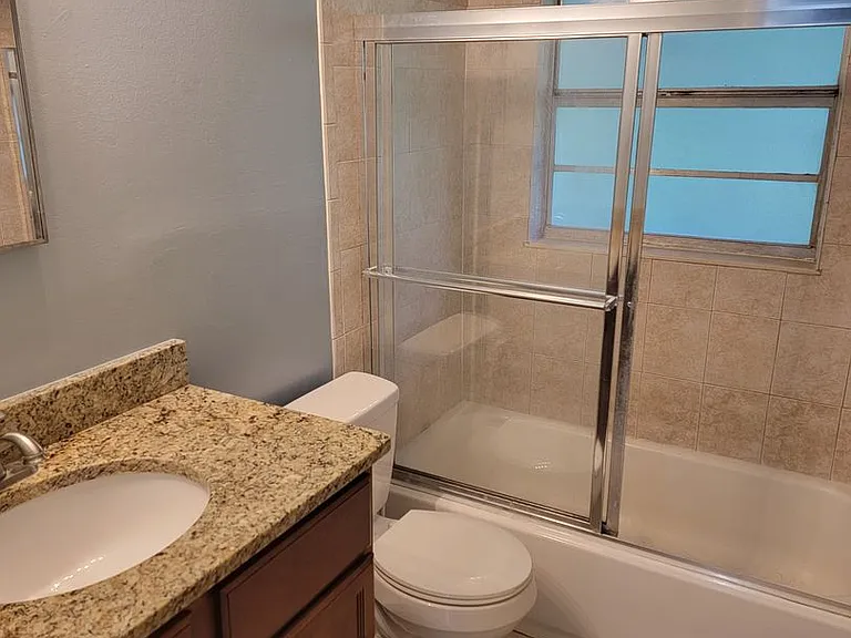 3738 S Apopka Ave — Photo 10