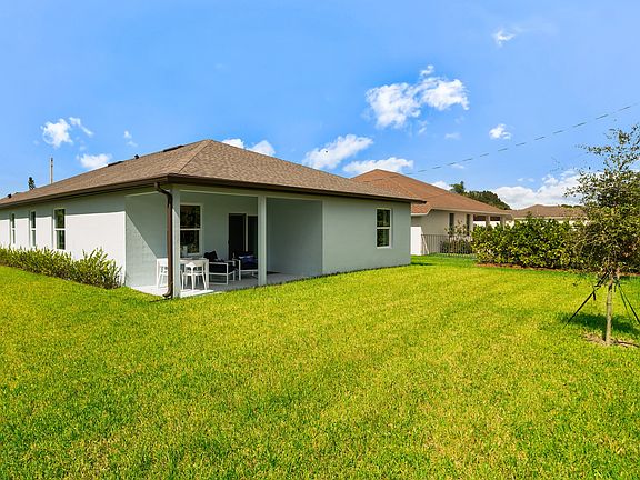 Spacious yard