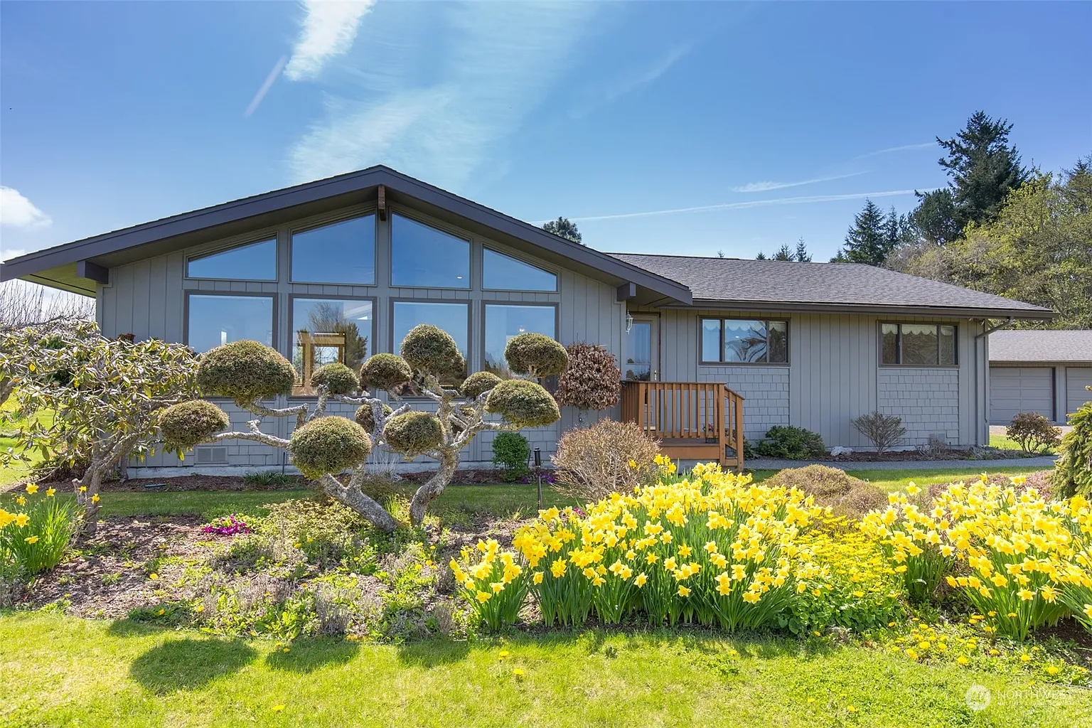 83 Mariners Point Road photo 1
