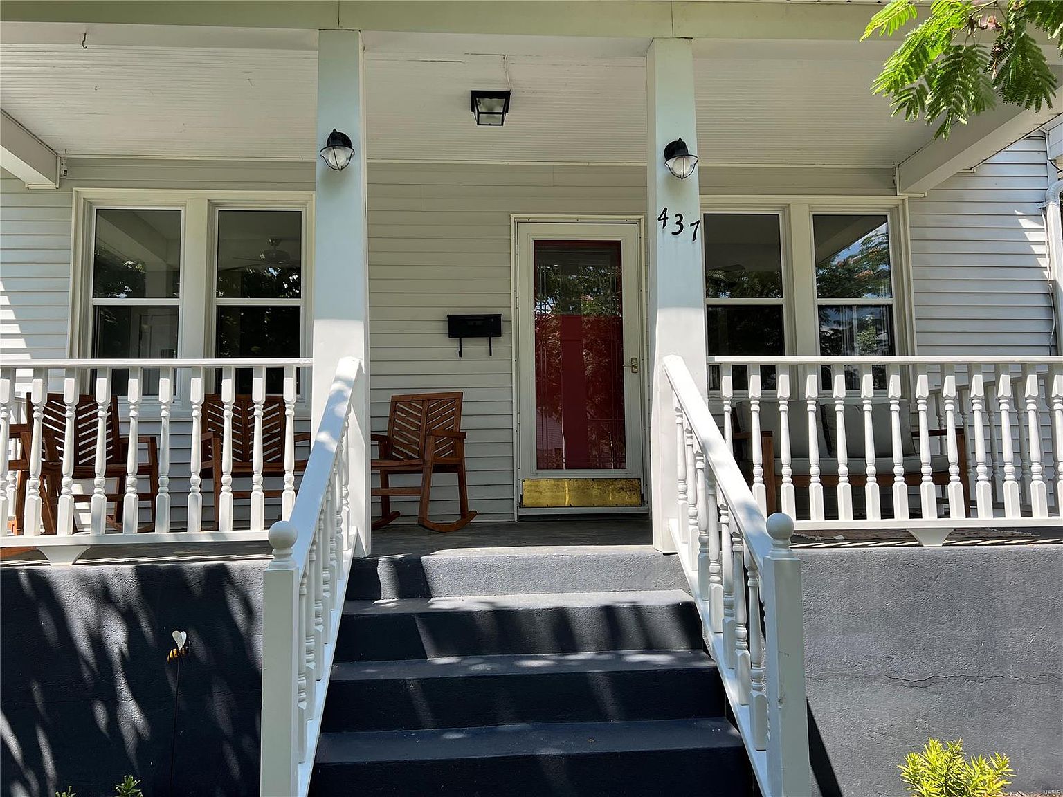 437 W 10th St, Hermann, MO 65041 Zillow