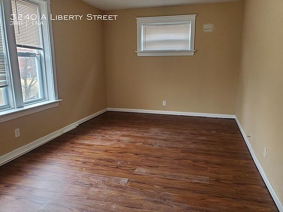 2nd image of 3240 Liberty St #A