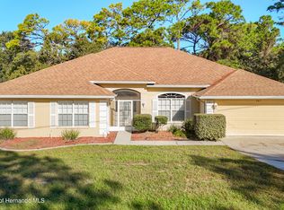 207 Linder Dr, Homosassa, FL 34446