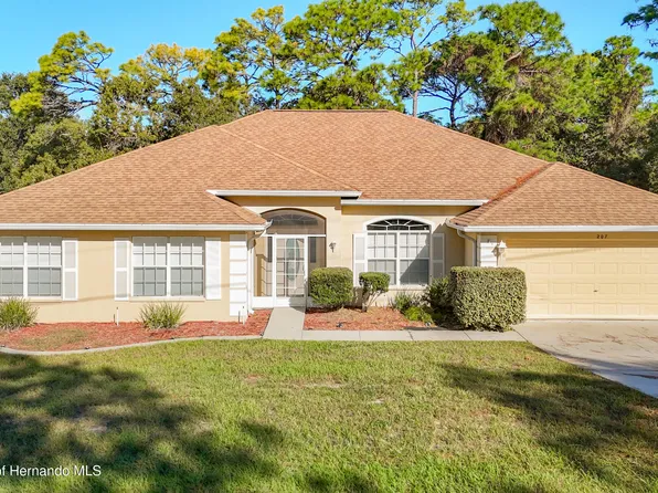 207 Linder Dr, Homosassa, FL 34446
