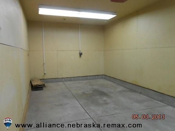 4th image of 301 S 54th St