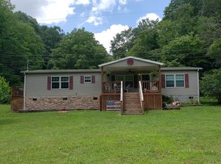 4308 Reese Harmon Rd, Rock, WV 24747