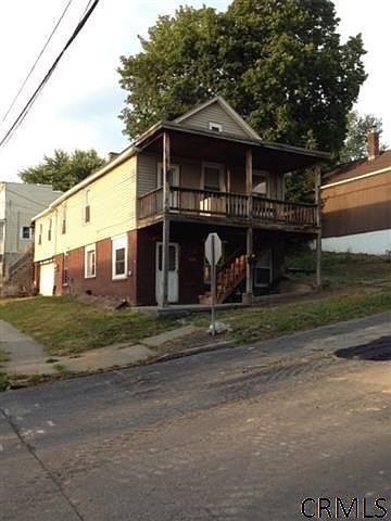 2nd image of 21 Pine St