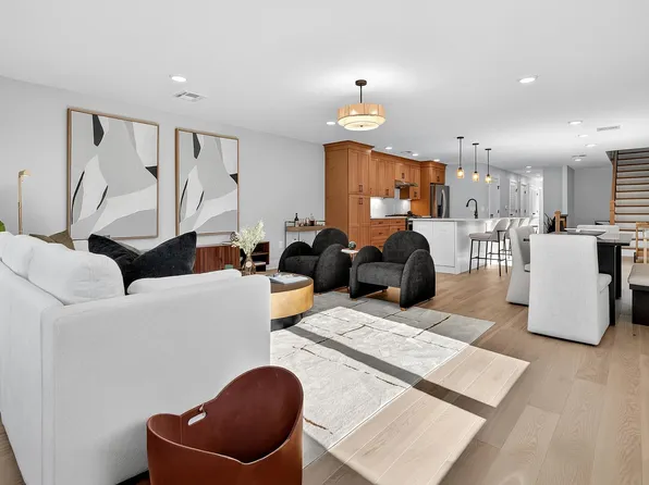 29 West 9th Street image 13 of 49