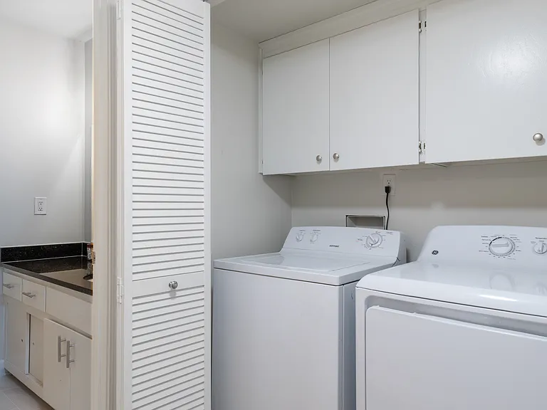 110 Acklen Park Dr #109 — Photo 12