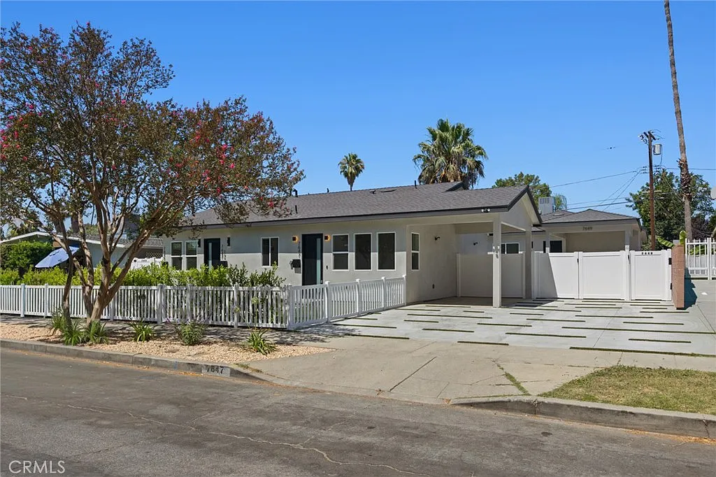 1 bed, 477 sqft, $2,195 — Photo 3