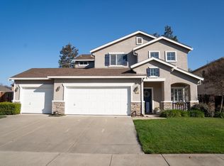 1606 Symphony Ln, Hughson, CA 95326