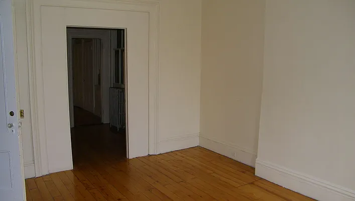Rented by Francis Castoria LREB | media 8