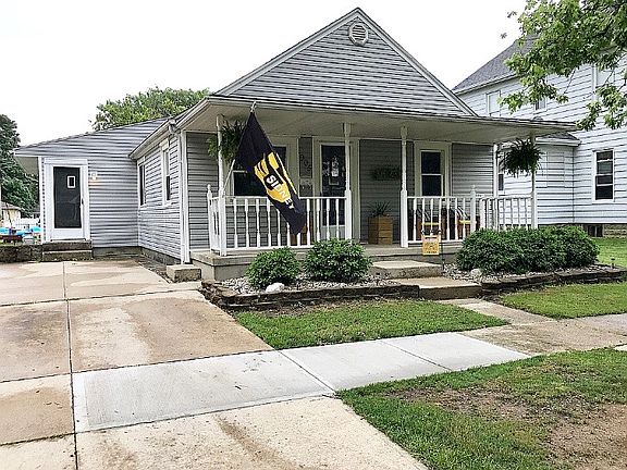 2nd image of 905 McKinley Ave