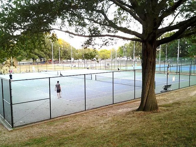 1601 S Hayes St #2 — Photo 35