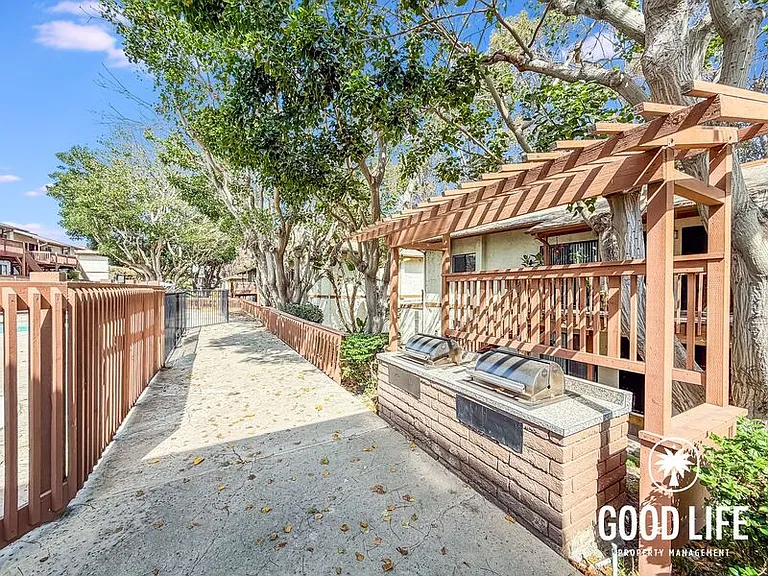 6386 Rancho Mission Rd #308 — Photo 11