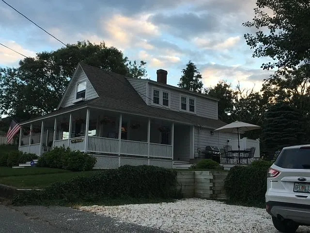 14 Pine St — Photo 18
