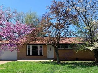 2209 Roland Dr, Champaign, IL 61821