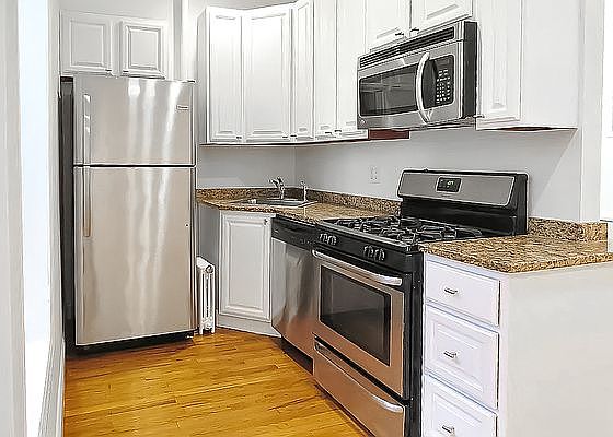 3rd image of 315 W 115th St Floor 303-1