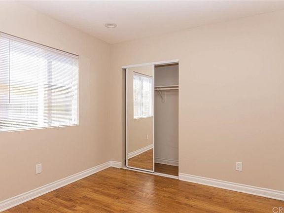 5th image of 1201 S Catalina St