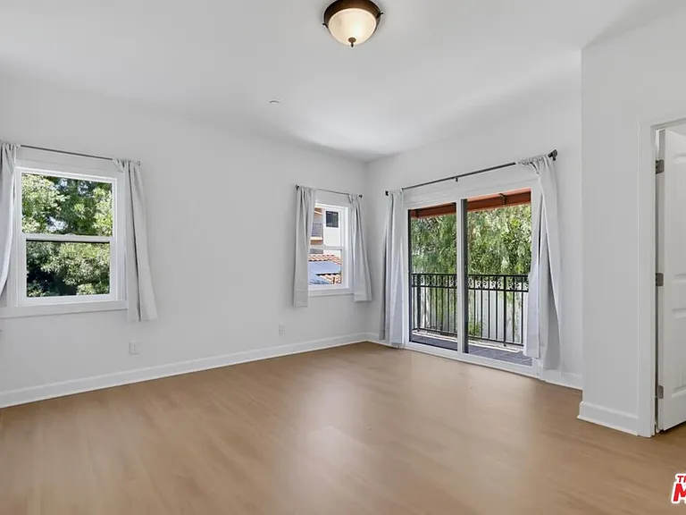 3528 Mesquite St — Photo 46