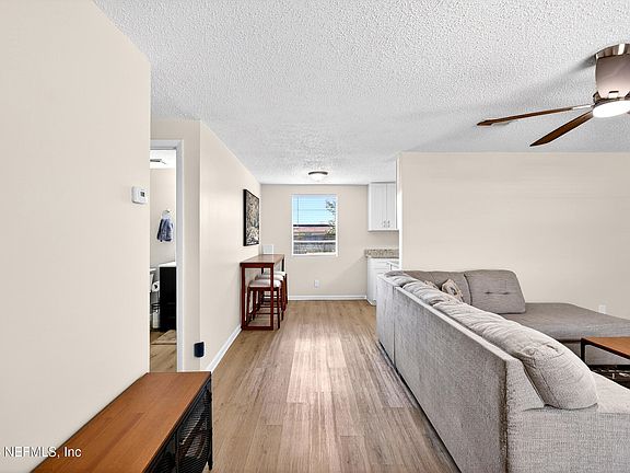 4th image of 1278 CHEYENNE Court