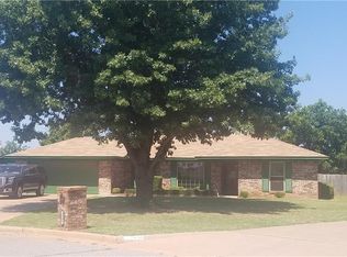 3609 Prairie Dr W, Altus, OK 73521