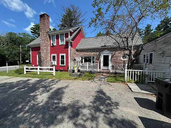 2nd image of 28 Auburn Road