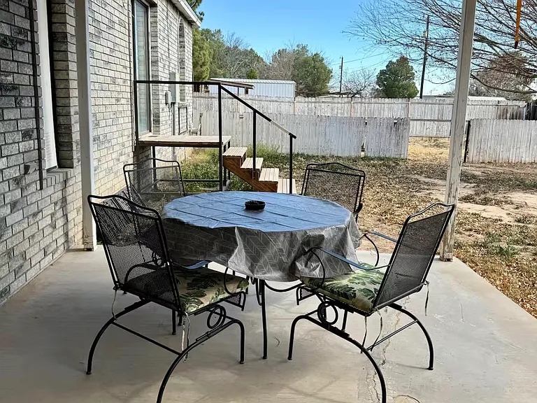 609 Carreta Rd — Photo 9