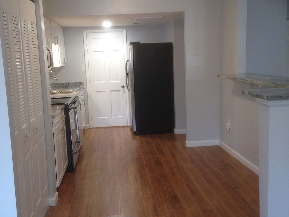 Kitchen 4