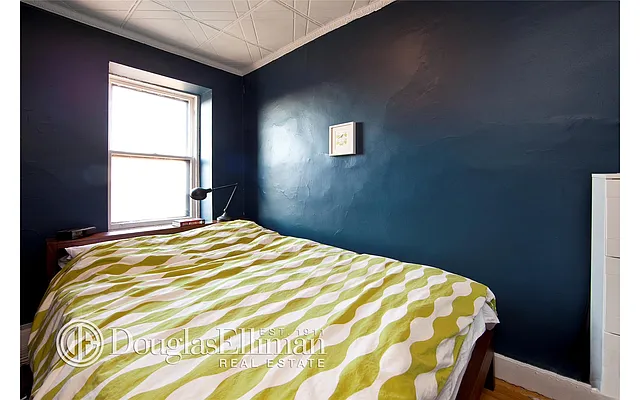 Rented by Douglas Elliman | media 20