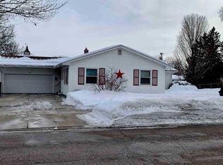2003 Mineral Point Ave, Janesville, WI 53548