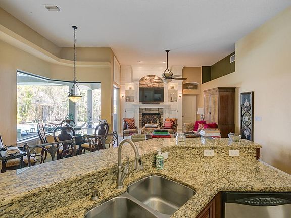 KITCHEN/FAMILY ROOM/NOOK