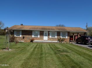 228 Arrington Rd, Rogersville, TN 37857