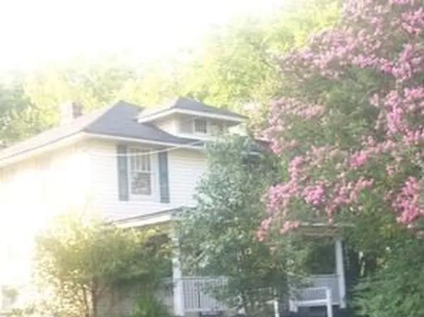 920 Washington Ave, Weldon, NC 27890