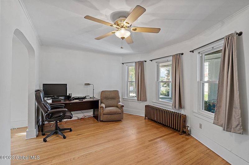 5th image of 120 Jay Street