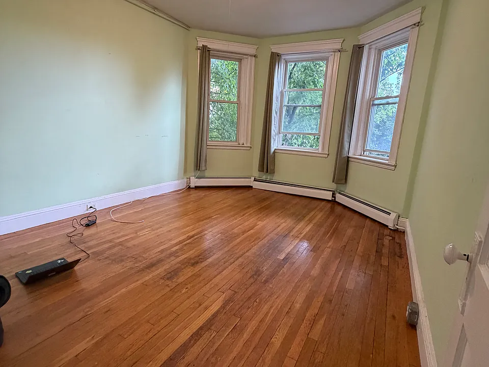 1840 Commonwealth Ave #12