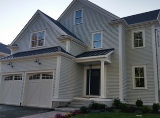 26 Fairfield St, Needham, MA 02492