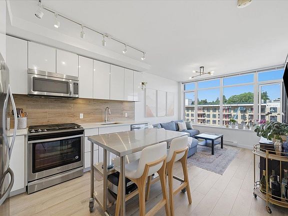 5th image of 200 Nelsons Cres #802