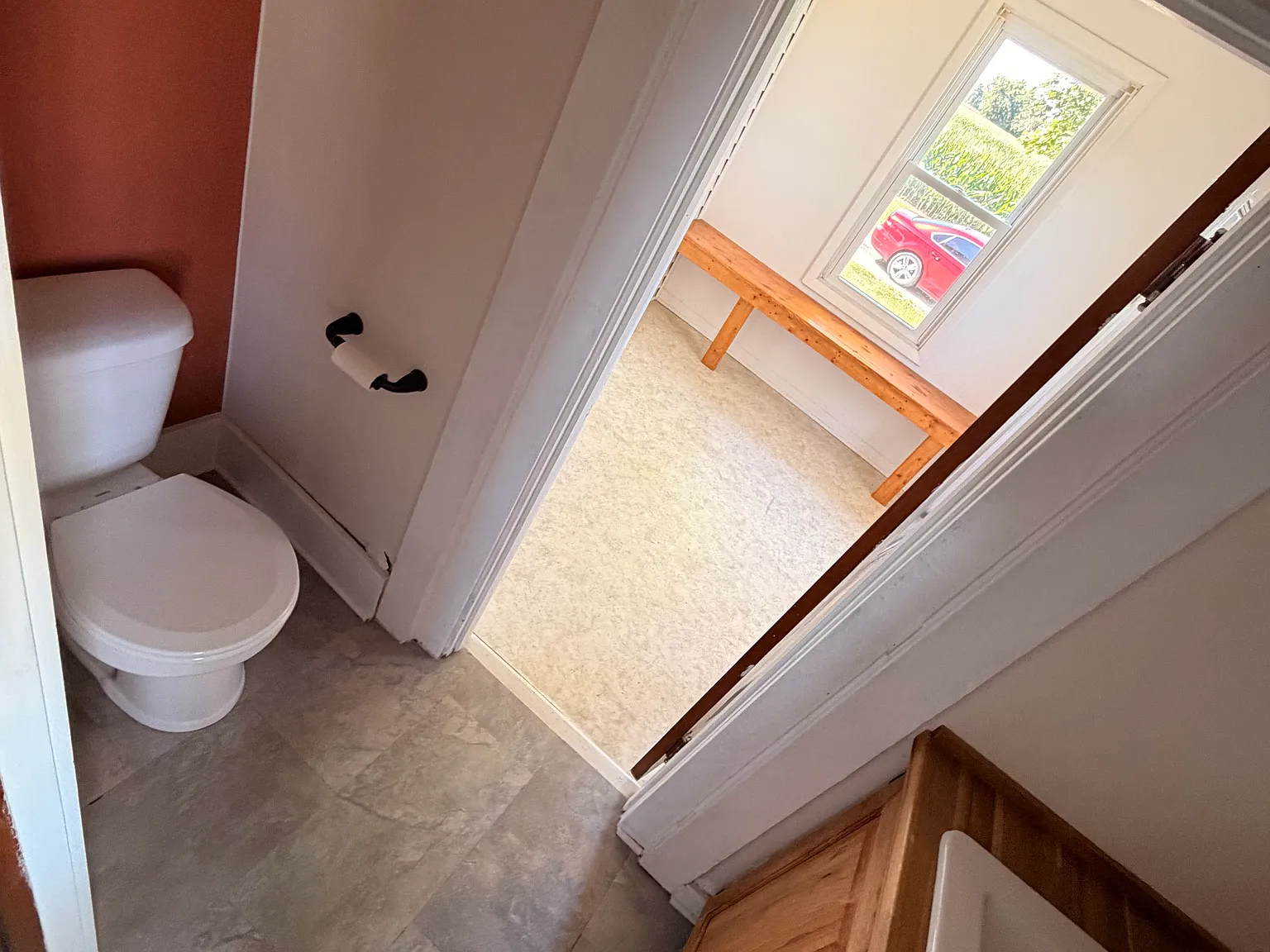 4 bed, 2.5 bath, 1846 sqft, $1,900 — Photo 3