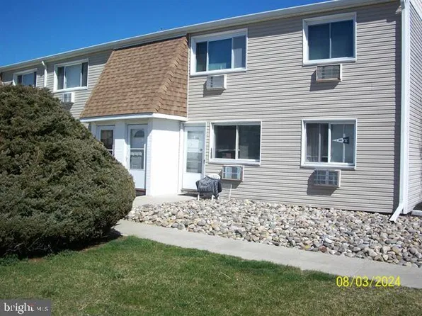 4901 Harbor Beach Blvd #A13, Brigantine, NJ 08203